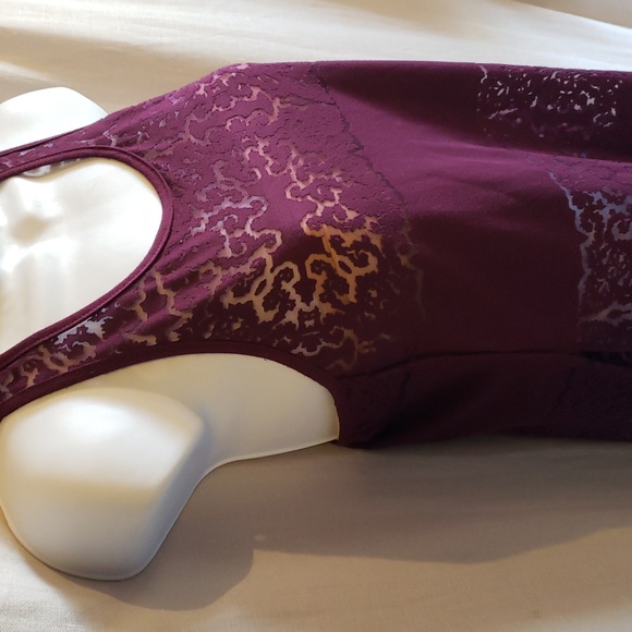 Women's Raspberry Purple Razorback Sheer Tank Top Size XS - Picture 4 of 15